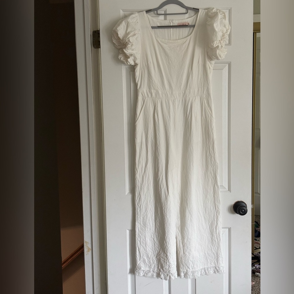 Ivy City Co White Jumpsuit with Puff Sleeves